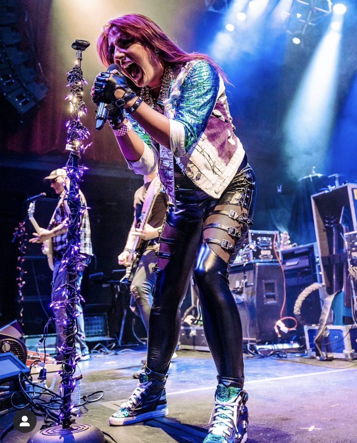 Eva Under Fire Skillet: a Barba Negrában játszik májusban az amerikai rockzenekar | Online Rádió - Egy Lépéssel Közelebb Hozzád! _ LépésRádió